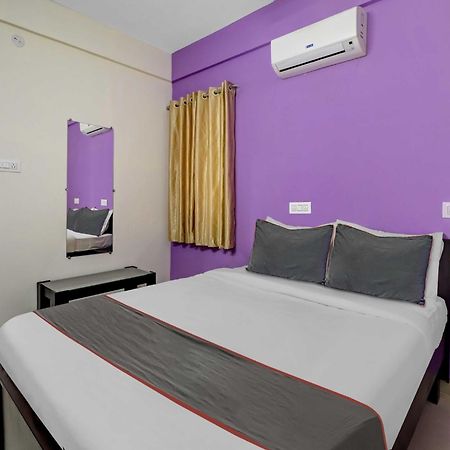 Hotel Collection O Olive à Bangalore Extérieur photo