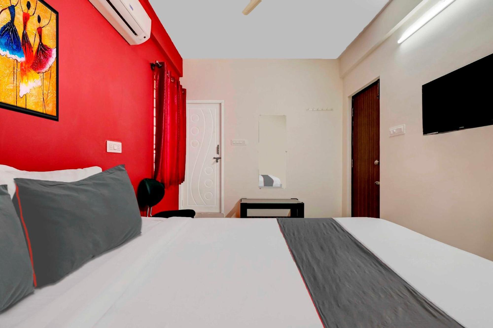 Hotel Collection O Olive à Bangalore Extérieur photo