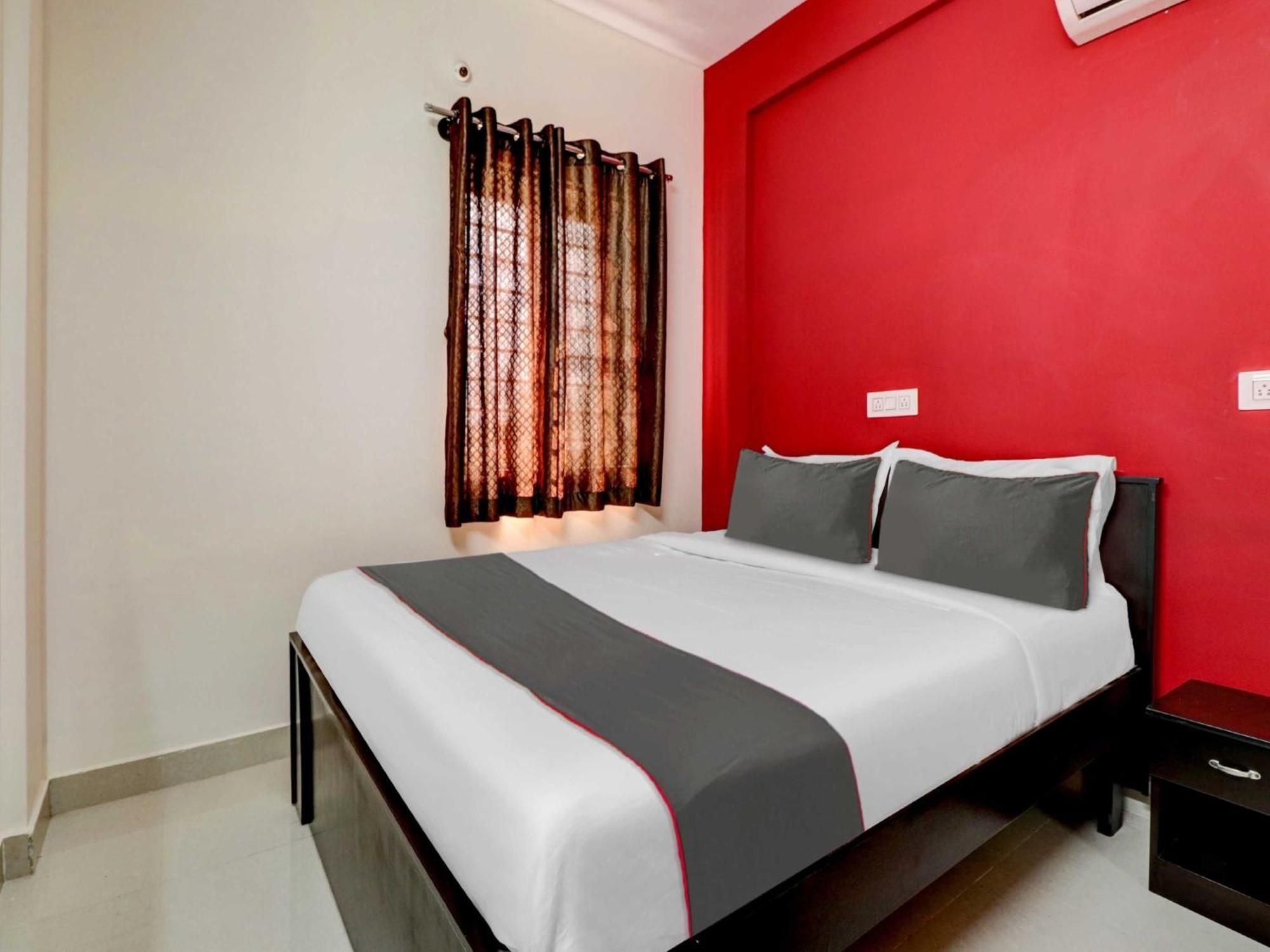 Hotel Collection O Olive à Bangalore Extérieur photo
