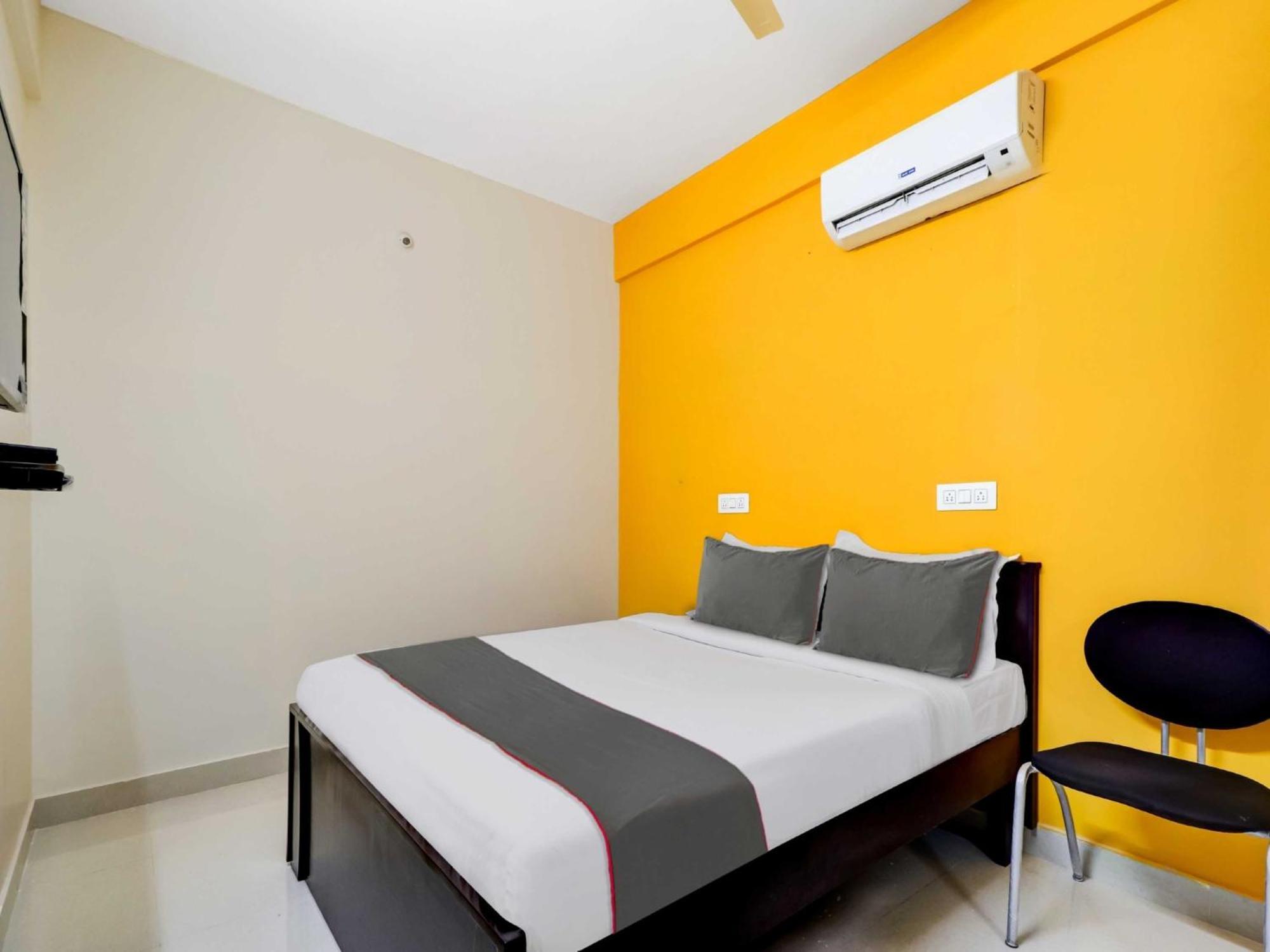 Hotel Collection O Olive à Bangalore Extérieur photo